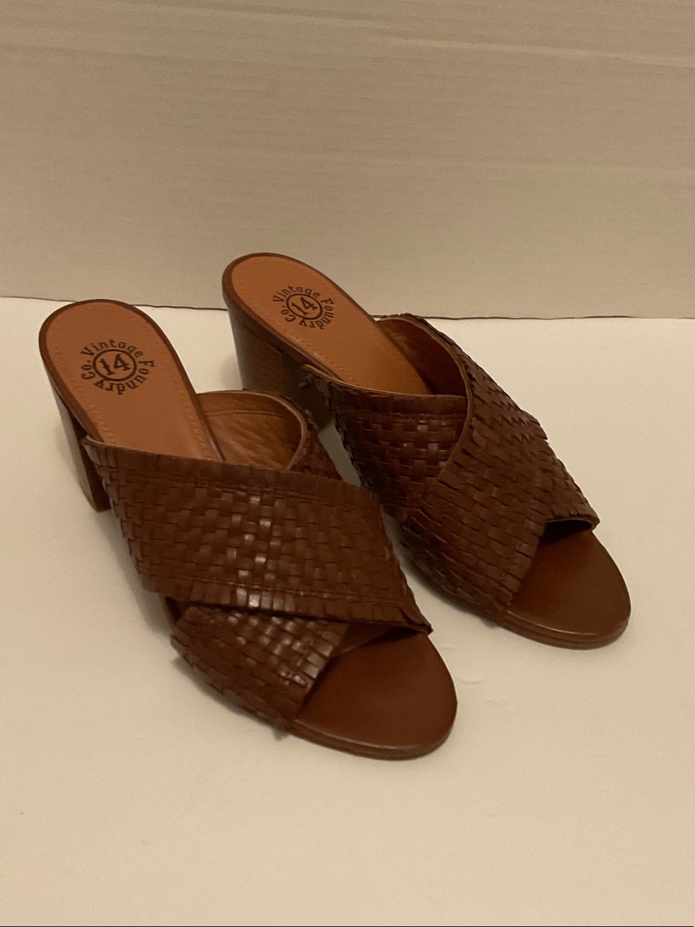 Vintage Foundry Co. Louisa Woven Leather Criss-Cross Slide Mules Cognac sz 8.5